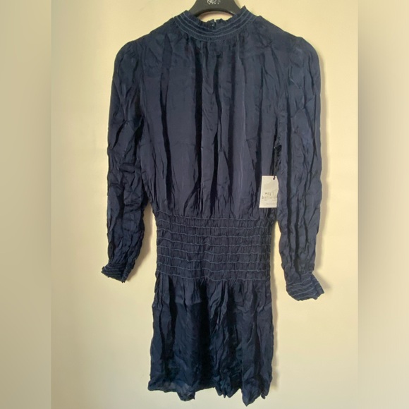 BELLA DAHL • Smocked Mini Dress • Navy Blue - Picture 4 of 13